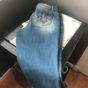 Royalty For Me Capris